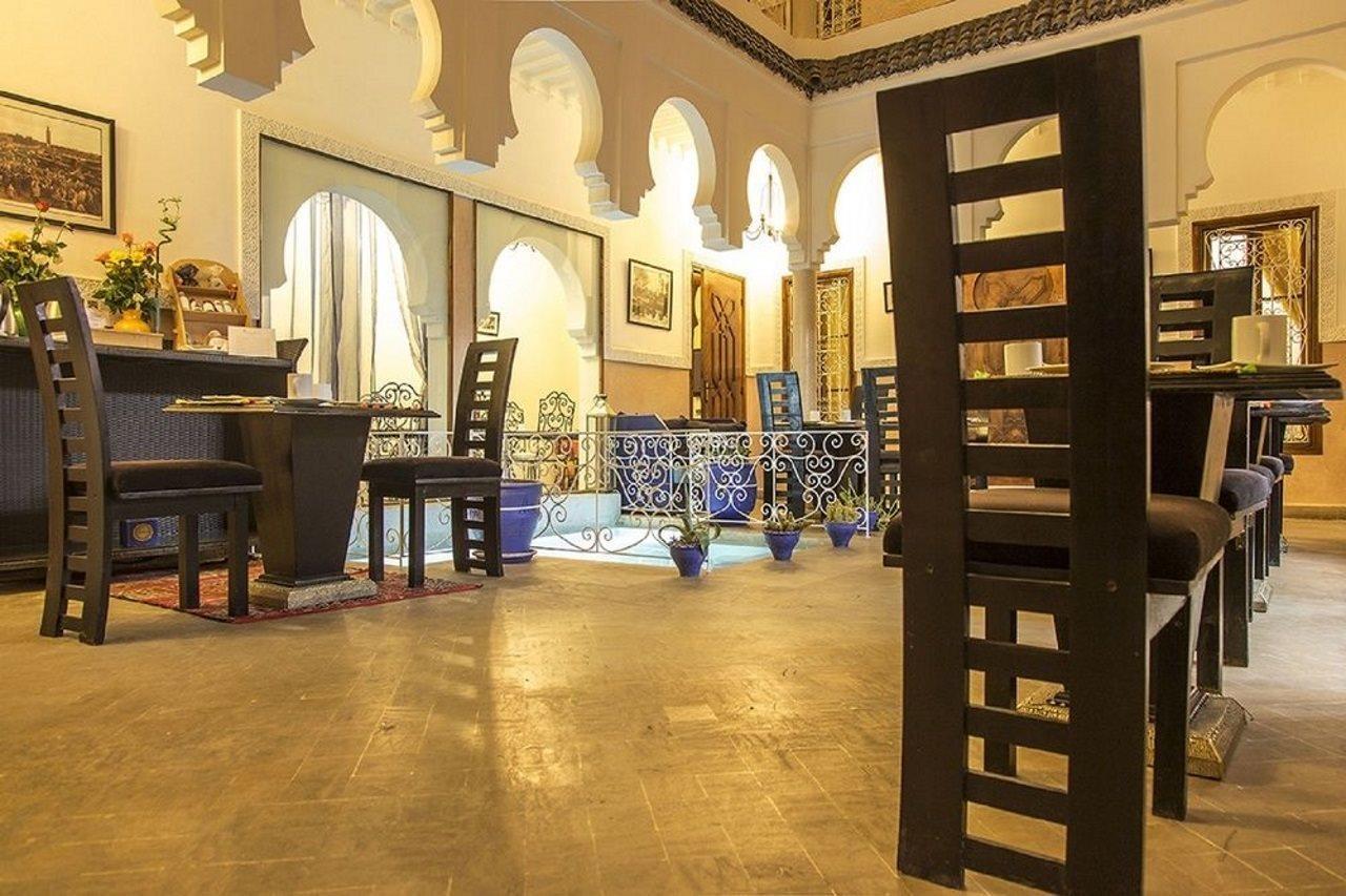 رياد مونرياد 3*